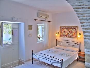 Politimi Studios Amorgos Exterior foto